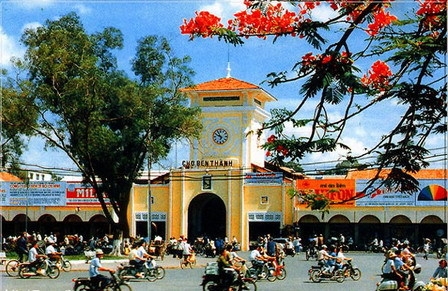 Thành phố Hồ Chí Minh đón 1, 8 triệu khách du lịch nước ngoài