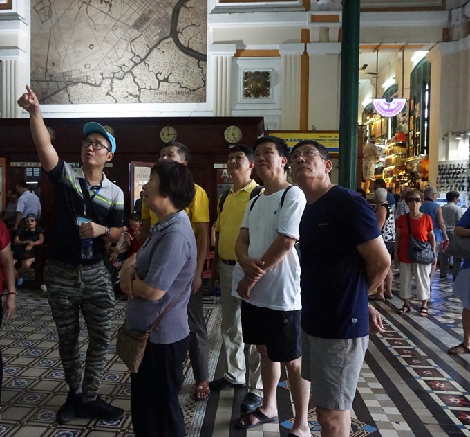 Tourism sector aims to stop Chinese zero-đồng tours