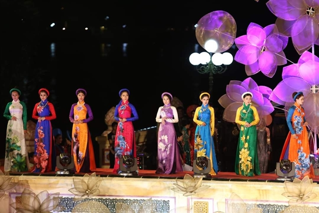 Huế to host long dress festival