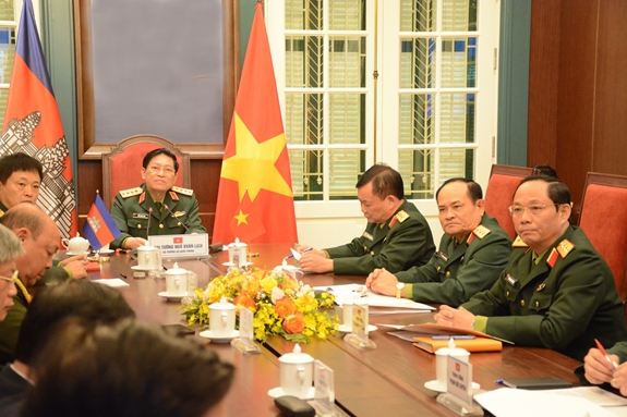 Việt Nam Cambodia beef up defence cooperation
