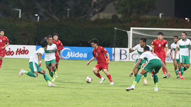 Việt Nam held to goalless draw by dogged Indonesia