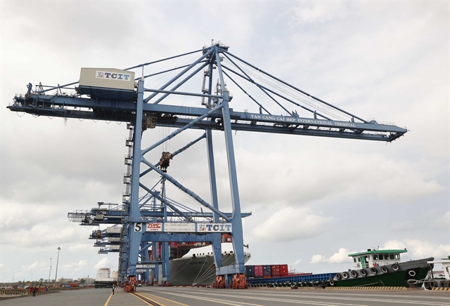 PM wants Cái Mép – Thị Vải seaport complex to be developed to regional standard