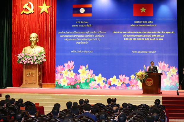 Lao leader visits Hồ Chí Minh National Academy of Politics