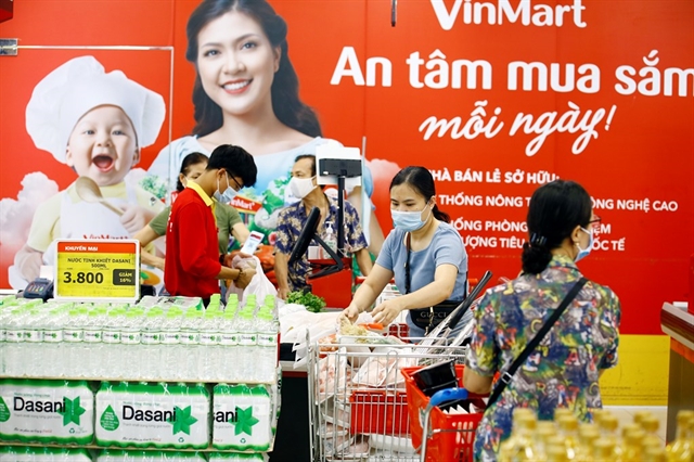 VN-Index ends losing streak backed by blue-chips