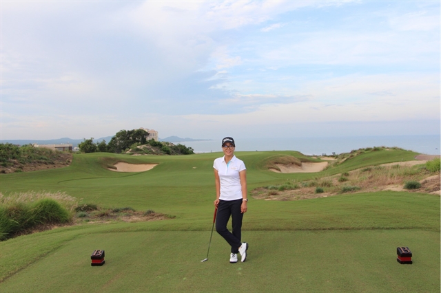 Việt Nams first female professional golfer turns to coaching