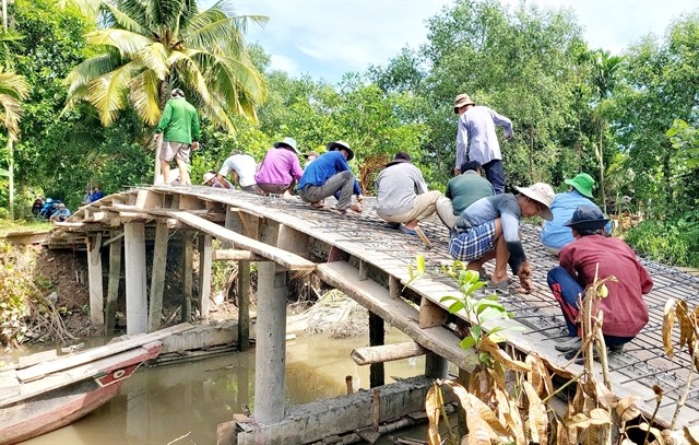 Community lend a hand improving transport system in Cần Thơ