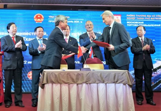 Conference highlights investment, trade opportunities in Thanh Hóa