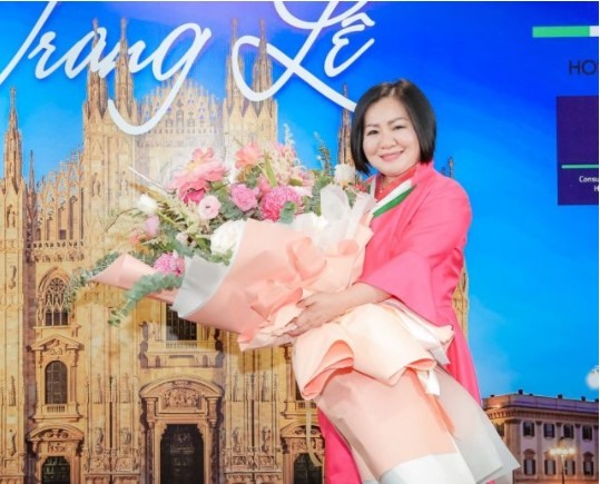 Promoting Vietnamese fashion amid the pandemic