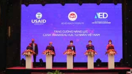 USAID launches project to improve private sector competitiveness in Việt Nam
