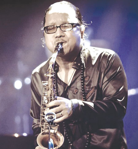 Saxophonist to combine jazz with folk in concert