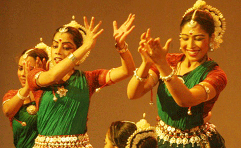 Splash of colour at Indian festival