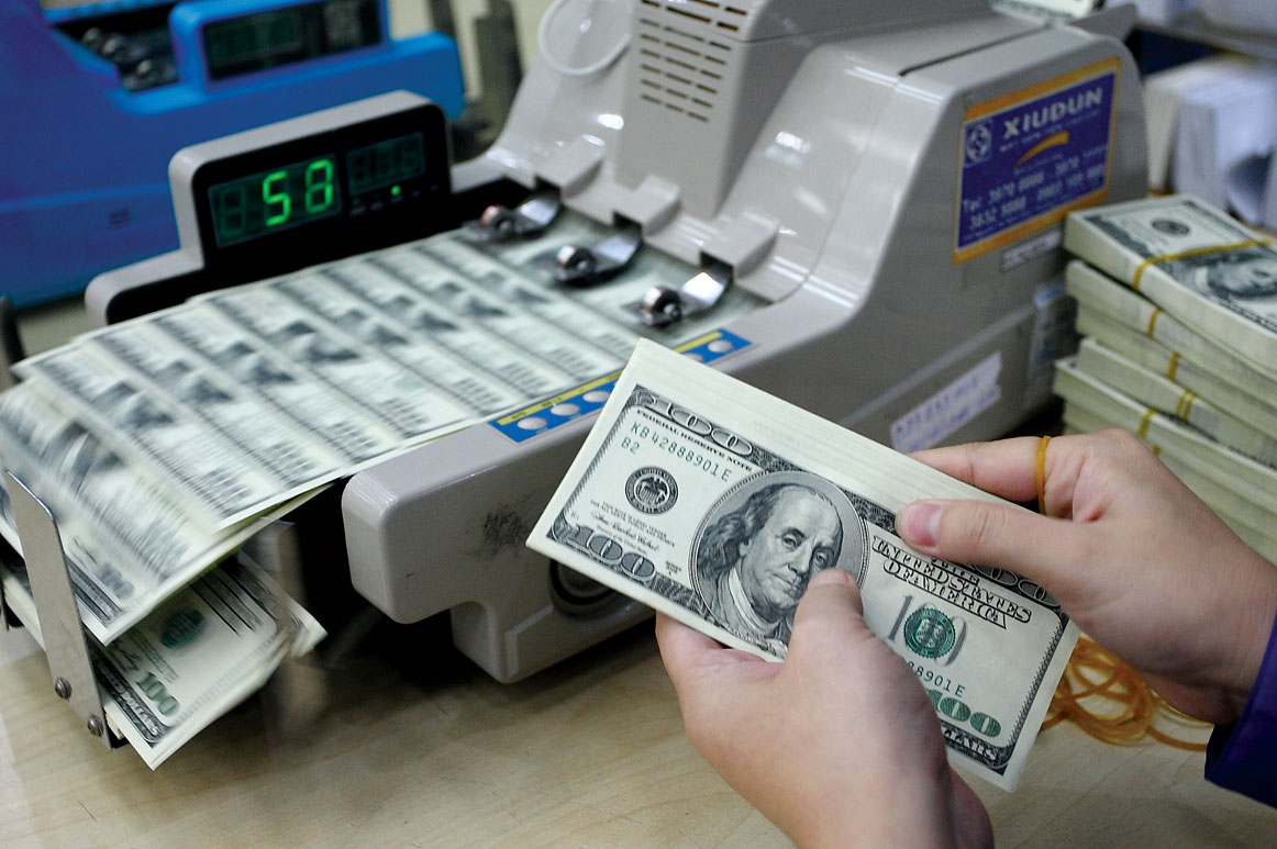 Forex Market Calms Down After Sbv Pledges To Ilise Rate Forex Market Calms Down After Sbv Pledges To Ilise Rate Economy Vietnam News Politics Business Society Life Sports