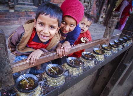 Photos of Nepal exhibited to raise funds for quake relief