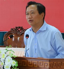 Former PVC chairman Thanh gives himself up to police
