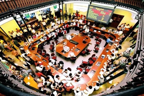 Economic worries drag VN stocks for a 3rd day