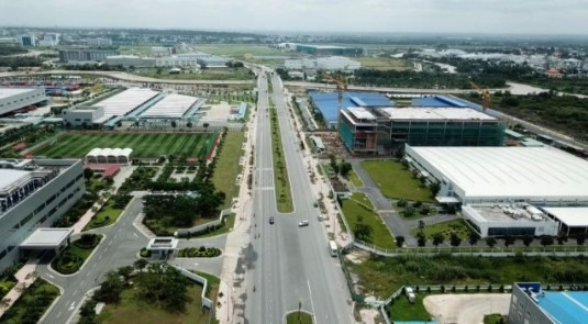 Sài Gòn Hi-Tech Park maintains production while ensuring safety for workers