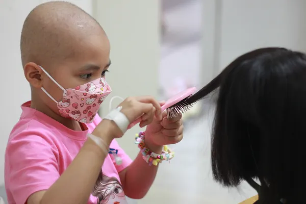 Hair donations are a good solution for cancer patients