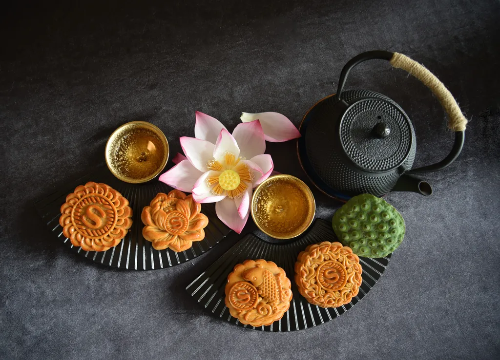The Luxurious Mooncakes For Mid-autumn Festival - Starprint Vietnam
