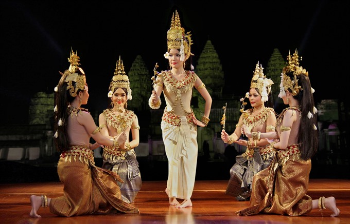 Exhibition reflects Cambodia as kingdom of culture