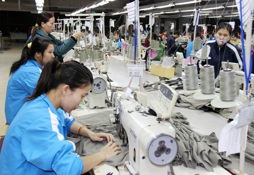 Garment-textile businesses seek to penetrate Russia - Garment textile ...