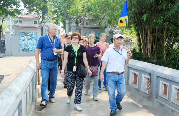 vietnam tour guides