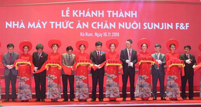 Hà Nam gets new animal feed plant