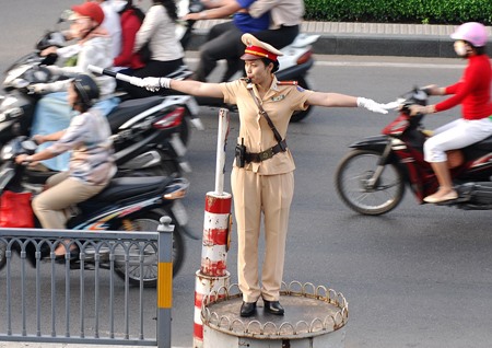 Overloaded trucks slapped with VND30 billion in fines - The Saigon Times