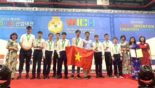 Hà Nội students win big for their inventions
