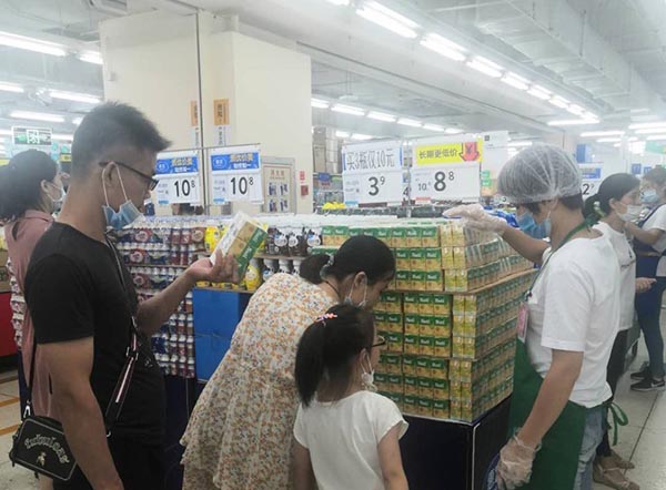 Nutifood becomes first Vietnamese milk brand available at Walmart