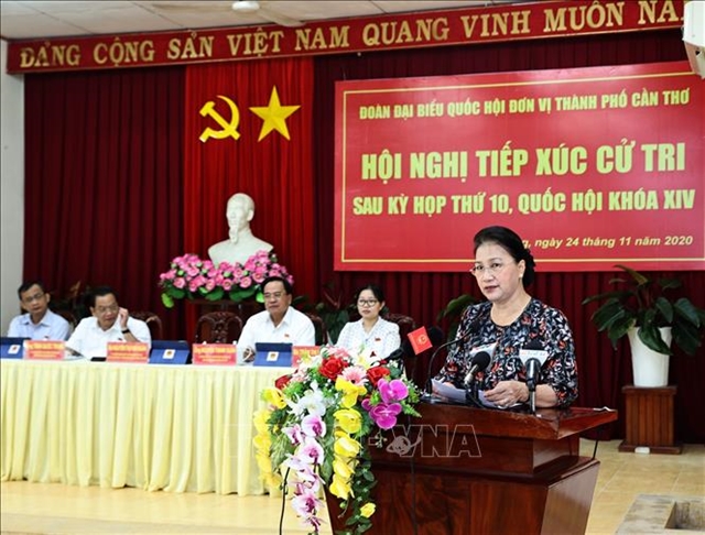 NA Chairwoman Nguyễn Thị Kim Ngân meets Cần Thơ citizens
