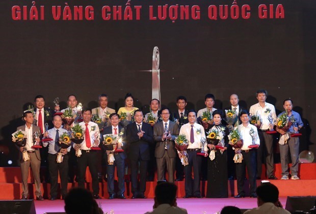 Sixty-one enterprises honoured with Việt Nam National Quality Awards 2020
