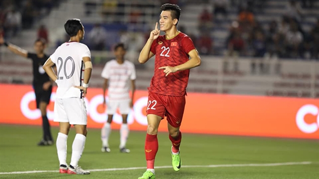 FIFA praises Vietnamese striker Linh