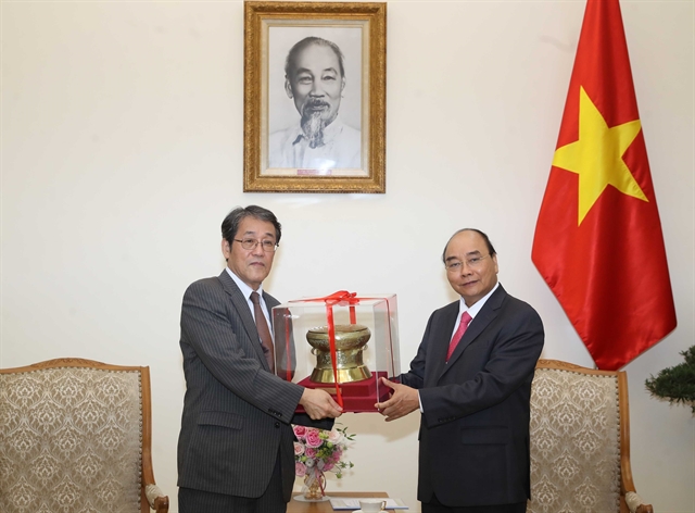 Japanese ambassador bids farewell to Vietnamese PM