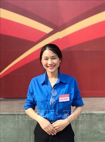 Student a shining example of kindness in Hà Nội