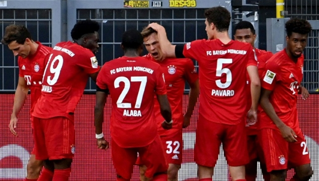 Bayern Munich down Dortmund to close on Bundesliga title

