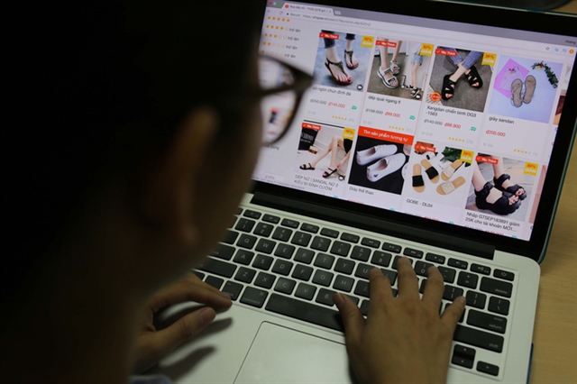 Draft amendments to Decree 52 on e-commerce activities discussed