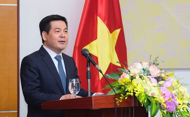 Việt Nam treasures development of stable healthy sustainable ties with China: Minister