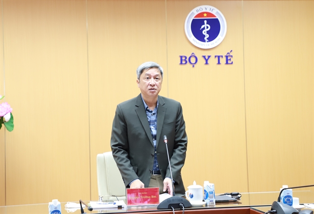 Việt Nam advised not to be negligent in the fight against COVID-19 pandemic