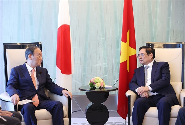 PM Chính receives former Japanese PM Suga Yoshihide