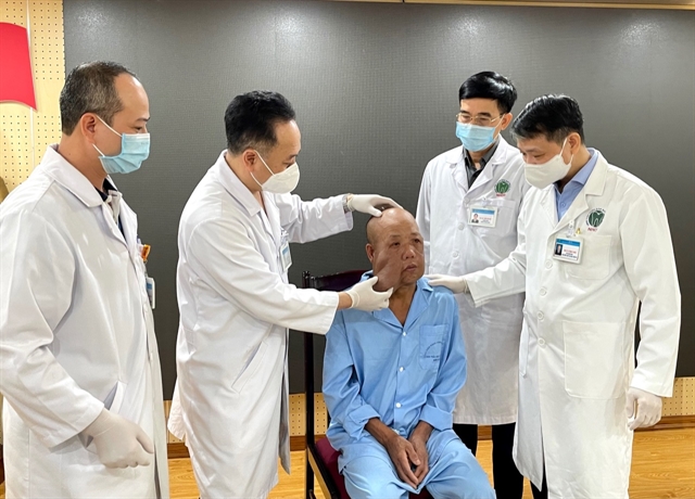 Mông ethnic man with facial neurofibroma gets free surgery