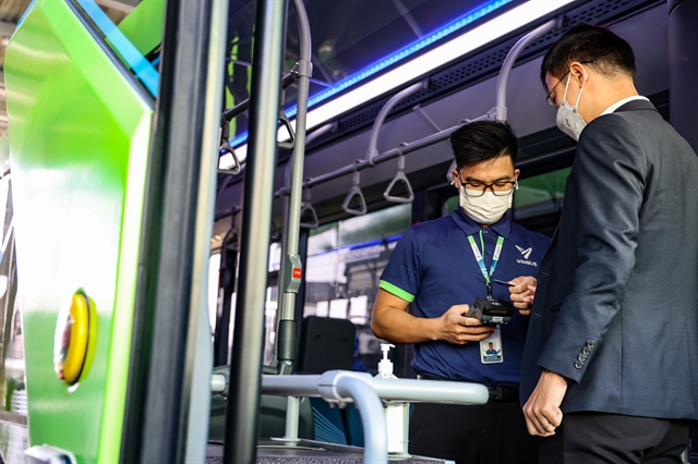 First smart e-buses hit Hà Nội streets