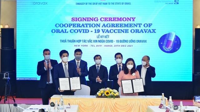 Vietnamese Israeli firms sign agreement for cooperation distribution of experimental oral COVID-19 vaccine