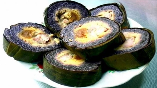 Black, Sticky Glutinous Rice Cake | English - YouTube