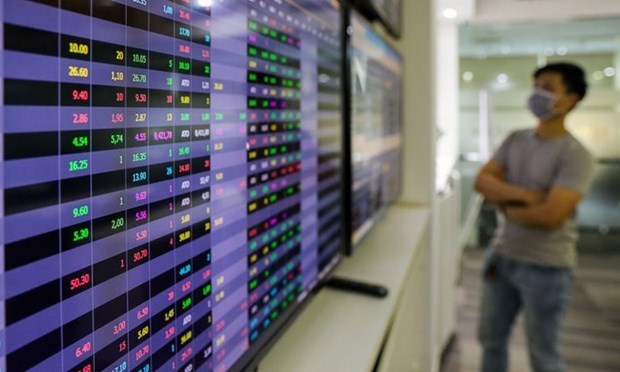 Foreign investments might flow into Việt Nam's stock market from the second half of 2021: BVS