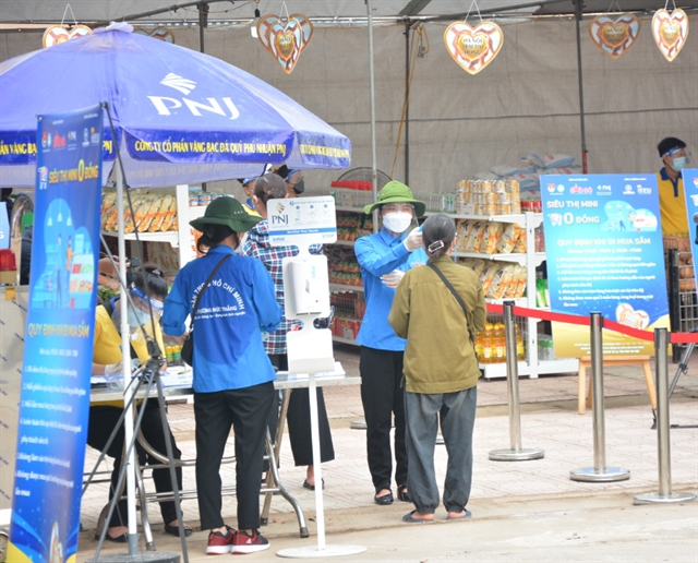 Hà Nội's first 'zero đồng mini supermarket' goes online