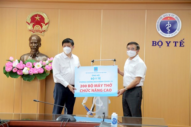 PetroVietnam donates 200 ventilators to treat severe COVID-19 patients