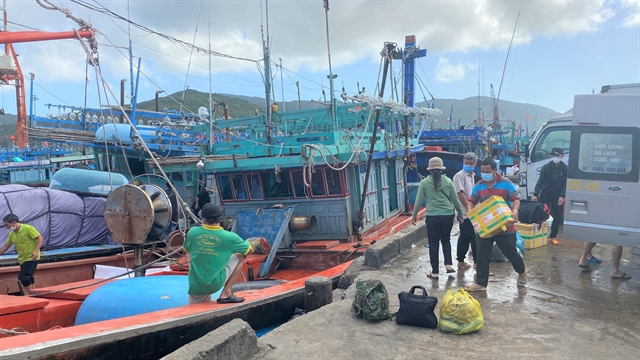 Bình Định fishermen to celebrate Tết at sea