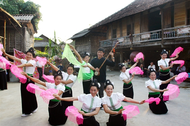Xòe dance serves as shining soul of ethnic Thai culture