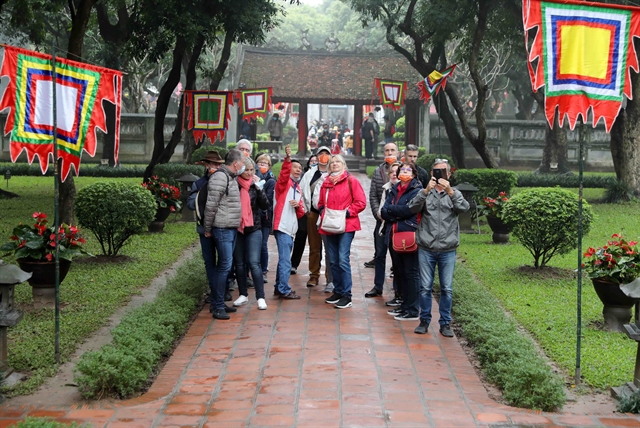Foreign tourists can travel freely in Việt Nam with negative COVID-19 tests