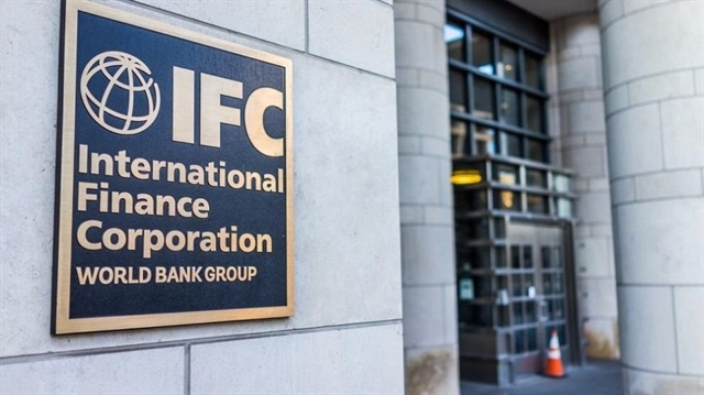 211118_ifc.jpg